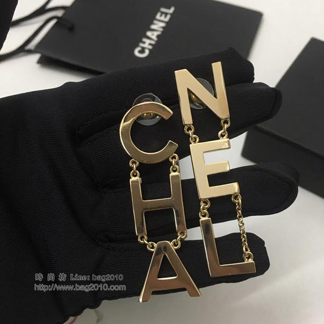 chanel耳環 專櫃最新款 爆款香奈兒耳環 金銀兩色  gzsc1283
